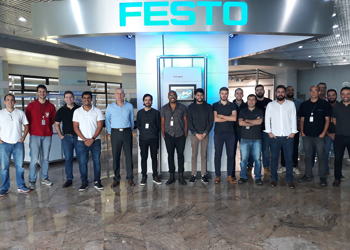 Treinamento Internacional na Festo Brasil